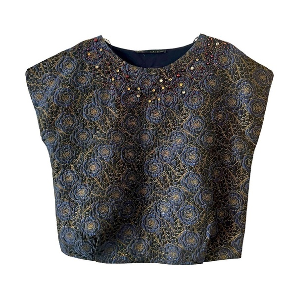 Zara Tops - ZARA quilted beaded embroidered top cap sleeves floral pattern tapered hem